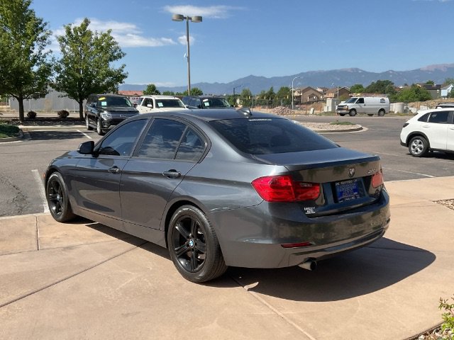 Used 2015 BMW 320i Sedan RWD image 5