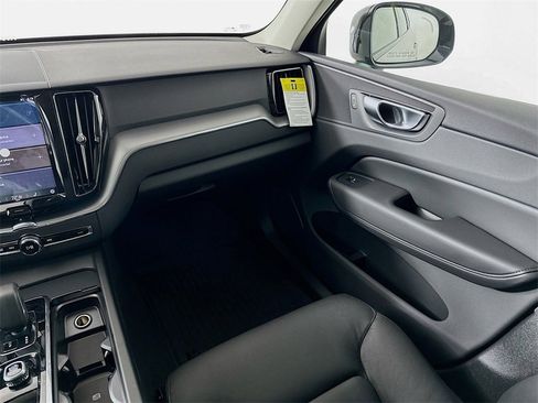 Used 2025 Volvo XC60 T8 Core w/ Protection Package Premier image 19