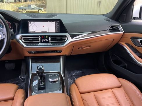 Used 2019 BMW 330i Sedan image 15