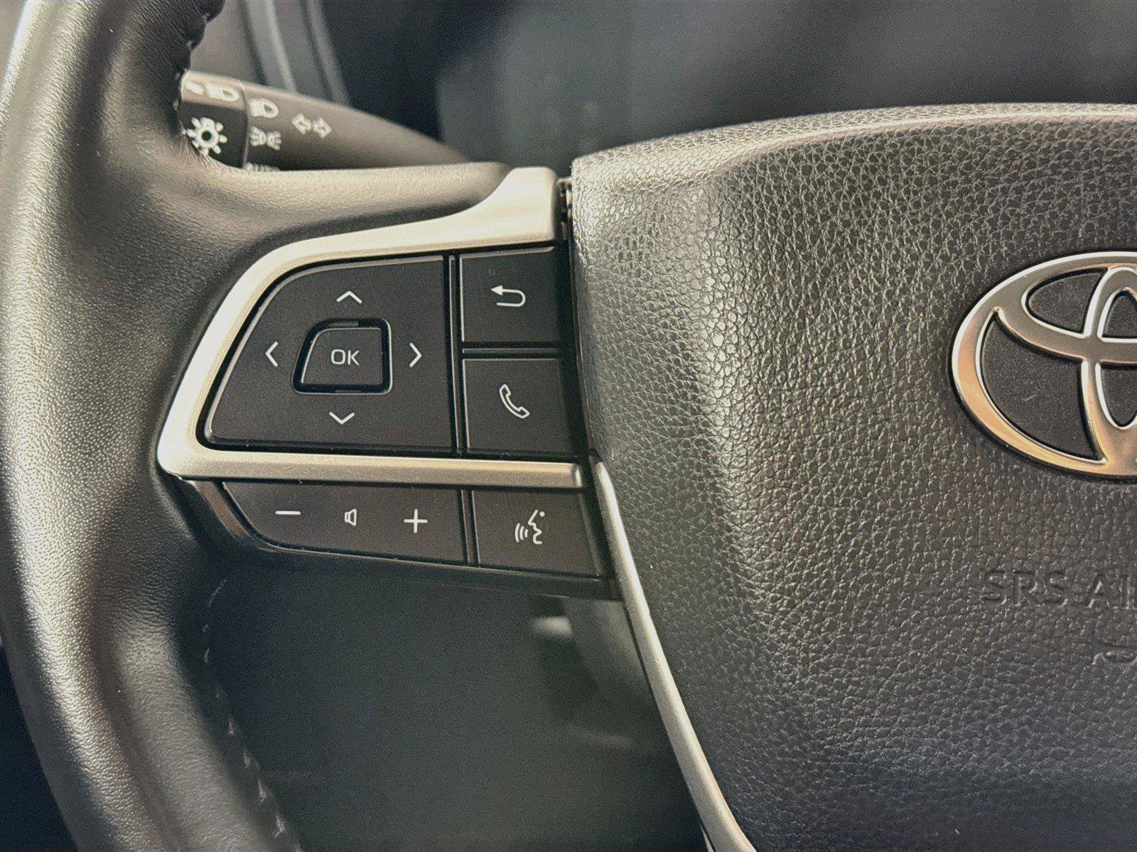 Certified 2025 Toyota Grand Highlander FWD image 18