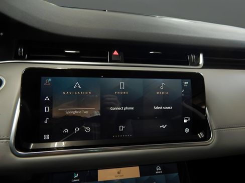 Used 2022 Land Rover Range Rover Evoque SE image 20