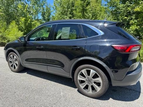 Used 2024 Ford Escape Platinum AWD/4WD image 8