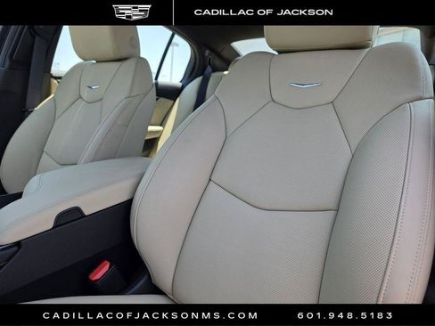Used 2026 Cadillac CT5 Premium Luxury RWD image 18