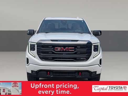 Used 2023 GMC Sierra 1500 AT4 w/ Technology Package AWD/4WD image 3