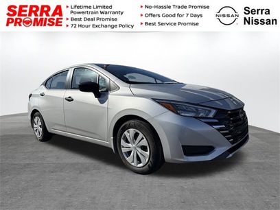 New 2025 Nissan Versa S w/ Trunk Package