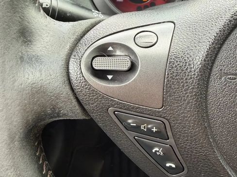 Used 2013 Nissan Juke NISMO AWD/4WD image 19