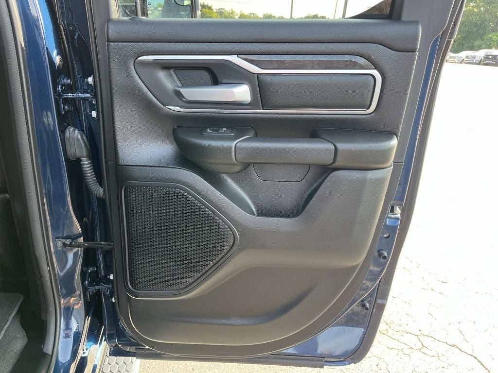 Used 2024 RAM 1500 Big Horn AWD/4WD image 20