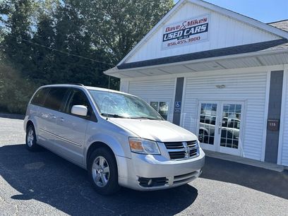 Used 2010 Dodge Grand Caravan SXT