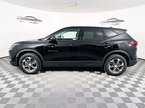 Used 2025 Chevrolet Blazer LT AWD/4WD image 5