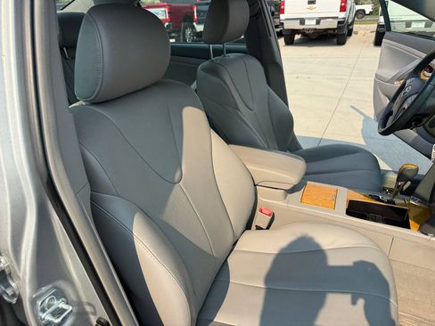 Used 2007 Toyota Camry XLE FWD image 24