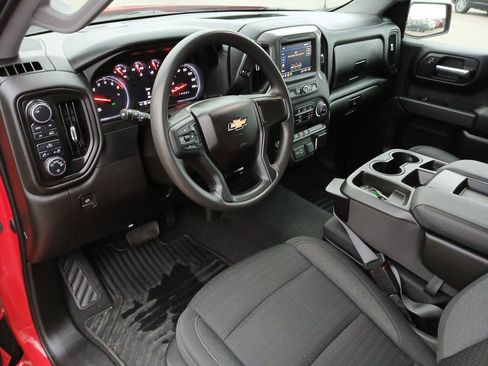 Used 2022 Chevrolet Silverado 1500 Custom image 10