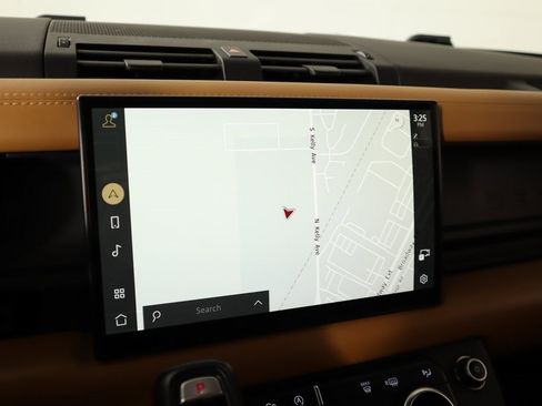 Used 2022 Land Rover Defender 110 X image 7