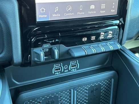 New 2026 RAM 2500 Big Horn AWD/4WD image 26