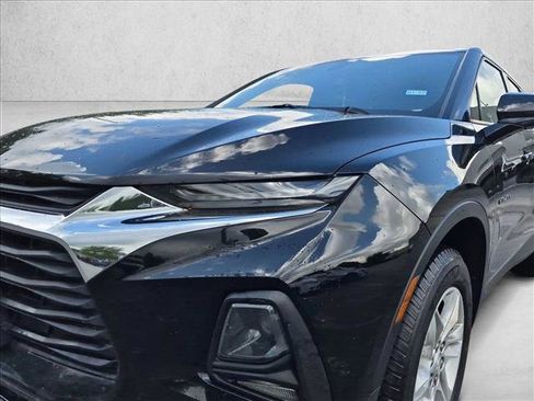 Used 2020 Chevrolet Blazer LT FWD image 12