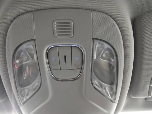 Used 2022 Jeep Compass Trailhawk AWD/4WD image 34