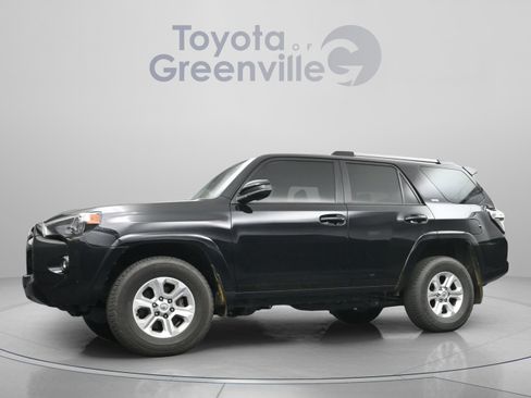 Certified 2024 Toyota 4Runner SR5 AWD/4WD image 2