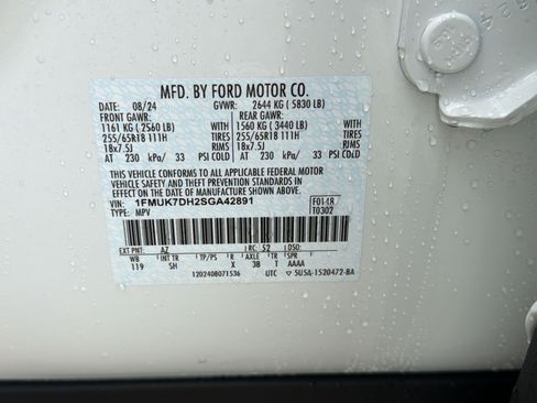Used 2025 Ford Explorer Active w/ Active Comfort Package RWD image 24