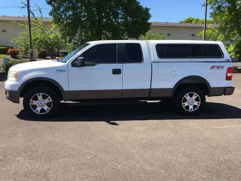 Used 2005 Ford F150 FX4 AWD/4WD image 3