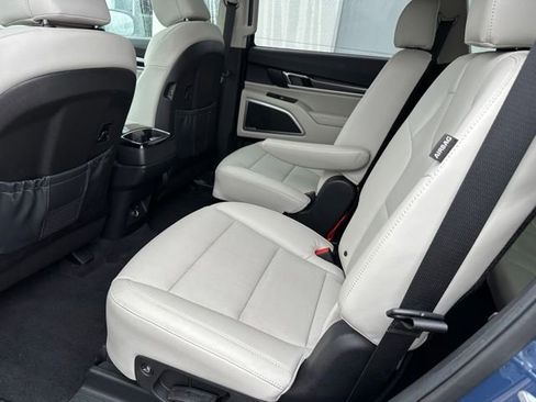 Used 2023 Kia Telluride S w/ S Sunroof Package image 16