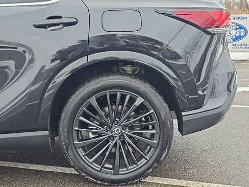 Used 2025 Lexus RX 350h image 4