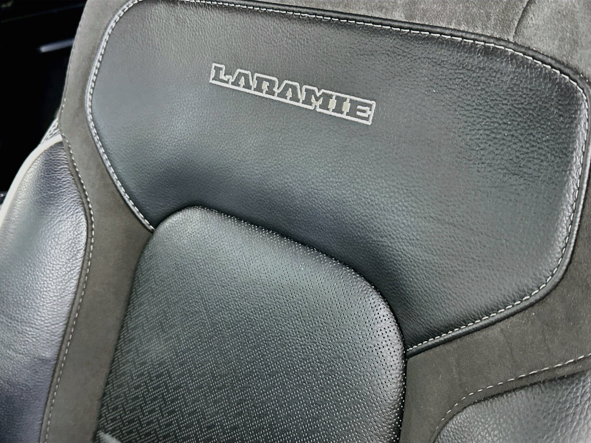 Used 2022 RAM 1500 Laramie w/ Sport Appearance Package RWD image 20