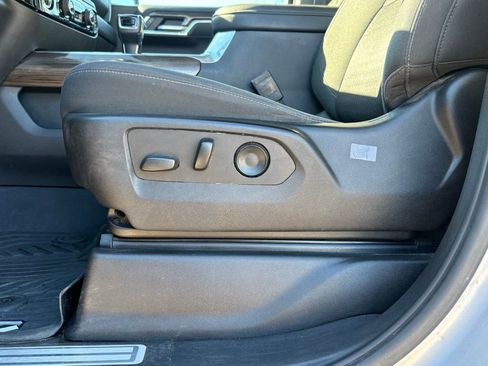 Used 2022 Chevrolet Silverado 1500 LT Trail Boss w/ Protection Package image 13