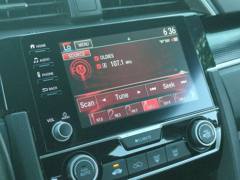 Used 2020 Honda Civic Sport image 13