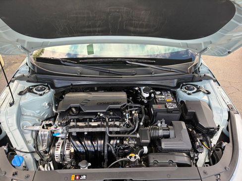 Used 2025 Kia K4 LXS image 31