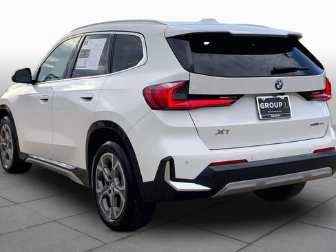 Used 2025 BMW X1 xDrive28i AWD/4WD image 12