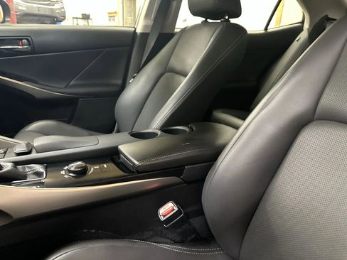 Used 2014 Lexus IS 350 w/ Navigation Package image 23