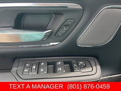 New 2026 RAM 1500 Laramie AWD/4WD image 16