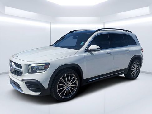 Used 2020 Mercedes-Benz GLB 250 image 7