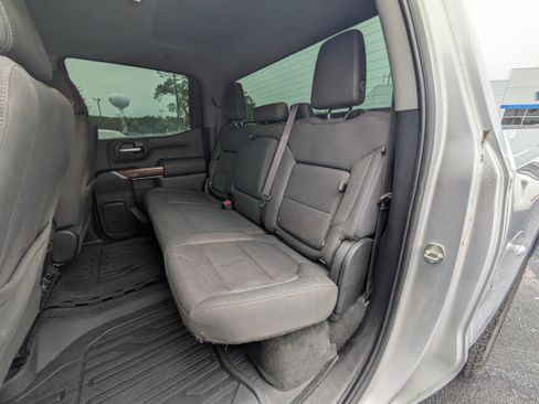 Used 2020 GMC Sierra 1500 Elevation w/ Elevation Convenience Package image 8