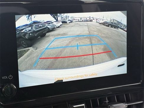 Used 2025 Toyota Corolla LE image 18