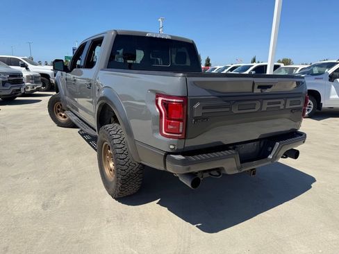 Used 2020 Ford F150 Raptor w/ Equipment Group 802A Luxury AWD/4WD image 8