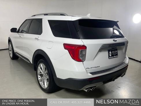 Used 2023 Ford Explorer Platinum w/ Technology Package AWD/4WD image 8