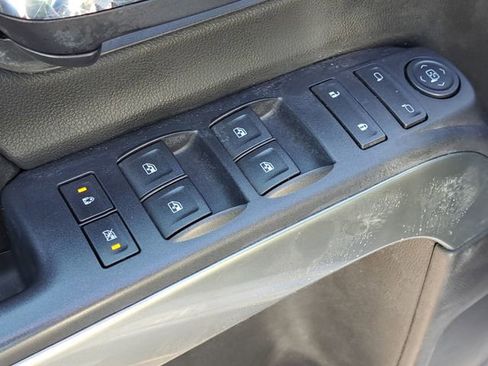 Used 2015 Chevrolet Silverado 1500 LT image 15