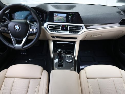 Used 2022 BMW 330i Sedan w/ Premium Package RWD image 2