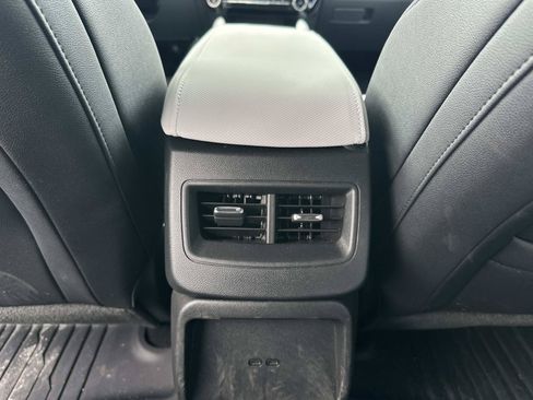 Used 2026 Chevrolet Equinox EV LT FWD image 13