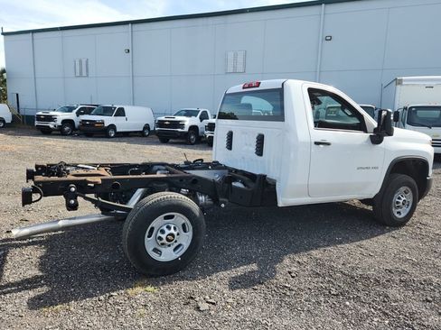 New 2024 Chevrolet Silverado 2500 W/T AWD/4WD image 9