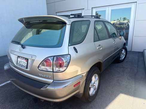 Used 2001 Lexus RX 300 FWD image 4