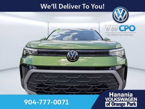 Certified 2026 Volkswagen Taos SE FWD image 8