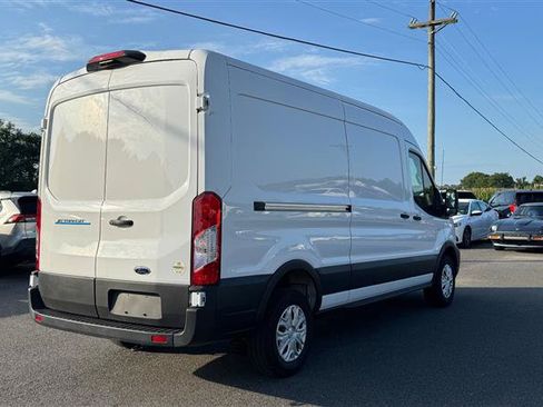 Used 2023 Ford E-Transit Medium Roof RWD image 9