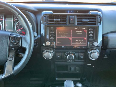 Used 2020 Toyota 4Runner TRD Off-Road Premium image 43