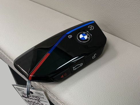 New 2026 BMW X7 M60i AWD/4WD image 37