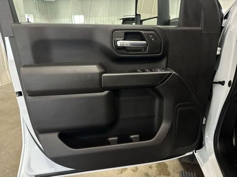 Used 2026 Chevrolet Silverado 3500 W/T w/ WT Convenience Package image 17