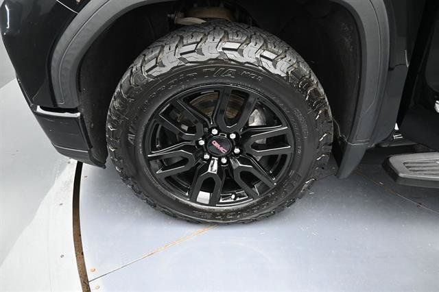 Used 2022 GMC Sierra 1500 Elevation w/ LPO, Elevation Black Package AWD/4WD image 22