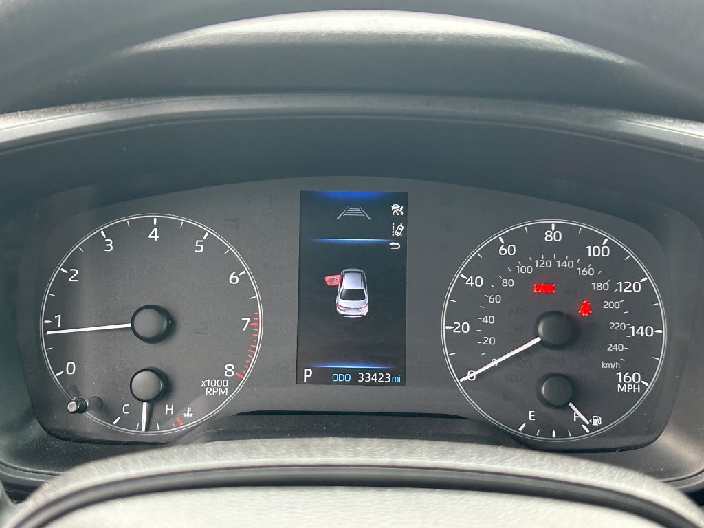 Used 2025 Toyota Corolla LE FWD image 17