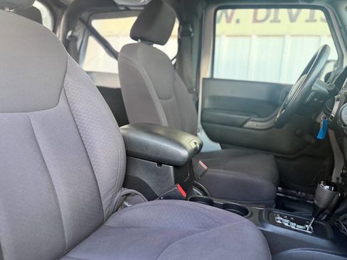 Used 2014 Jeep Wrangler Sport w/ 32" Tire & Wheel Group image 19