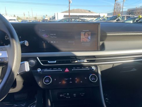 Used 2025 Hyundai Sonata SEL image 18